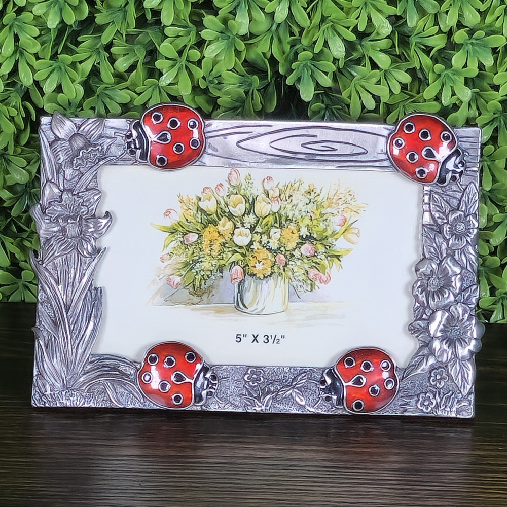 VTG Welforth Ladybug Pewter Tone Metal 3.5x5 Picture Frame Red Enamel Accents
